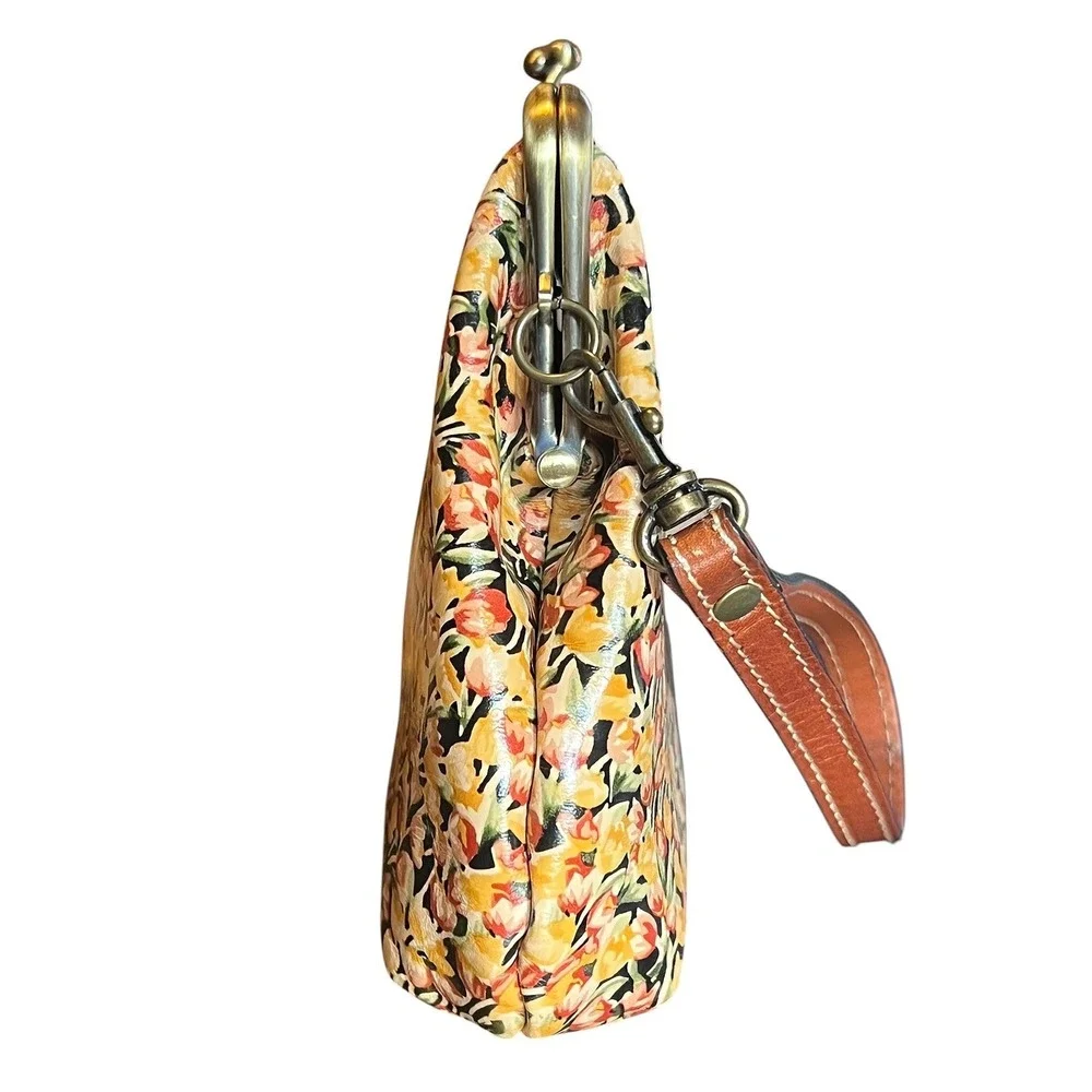 Patricia Nash Floral Leather Wristlet Yellow Orange Kiss Lock‎ Frame Bag Pouch